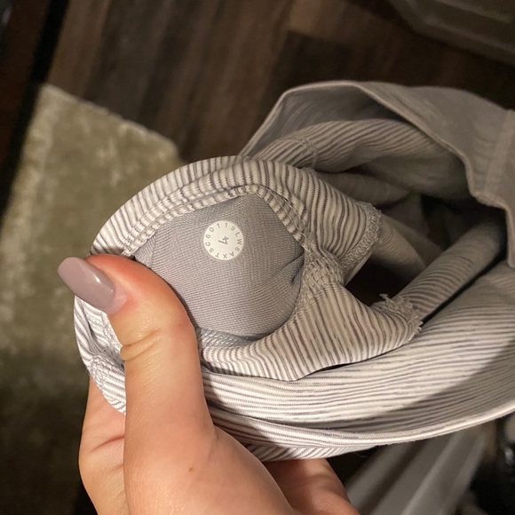 Lululemon leggings - Picture 4 of 4